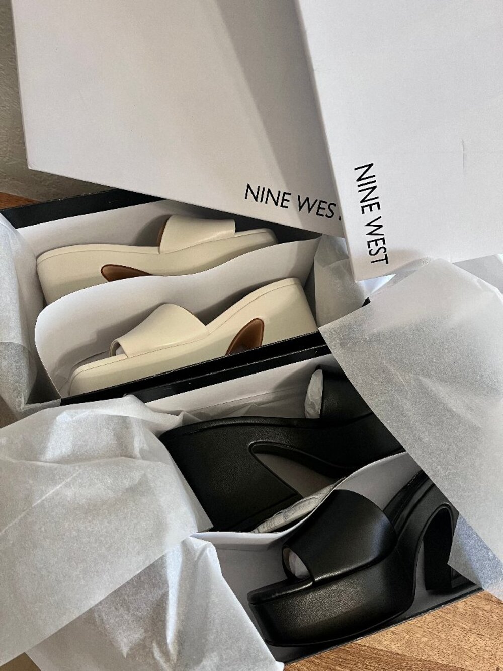 2 PAIRS!! Nine West Ivory & Black Oklee Platform Slide Heeled Mule Sandals 5.5 - Picture 3 of 14
